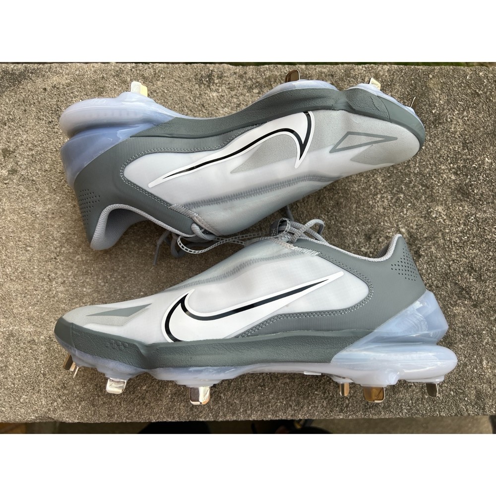 Nike Force Zoom Trout 8 Pro New Size 11 1/2